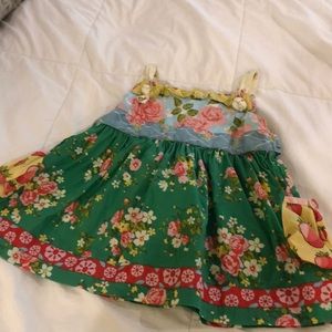 Sleeveless swing tank with self ties